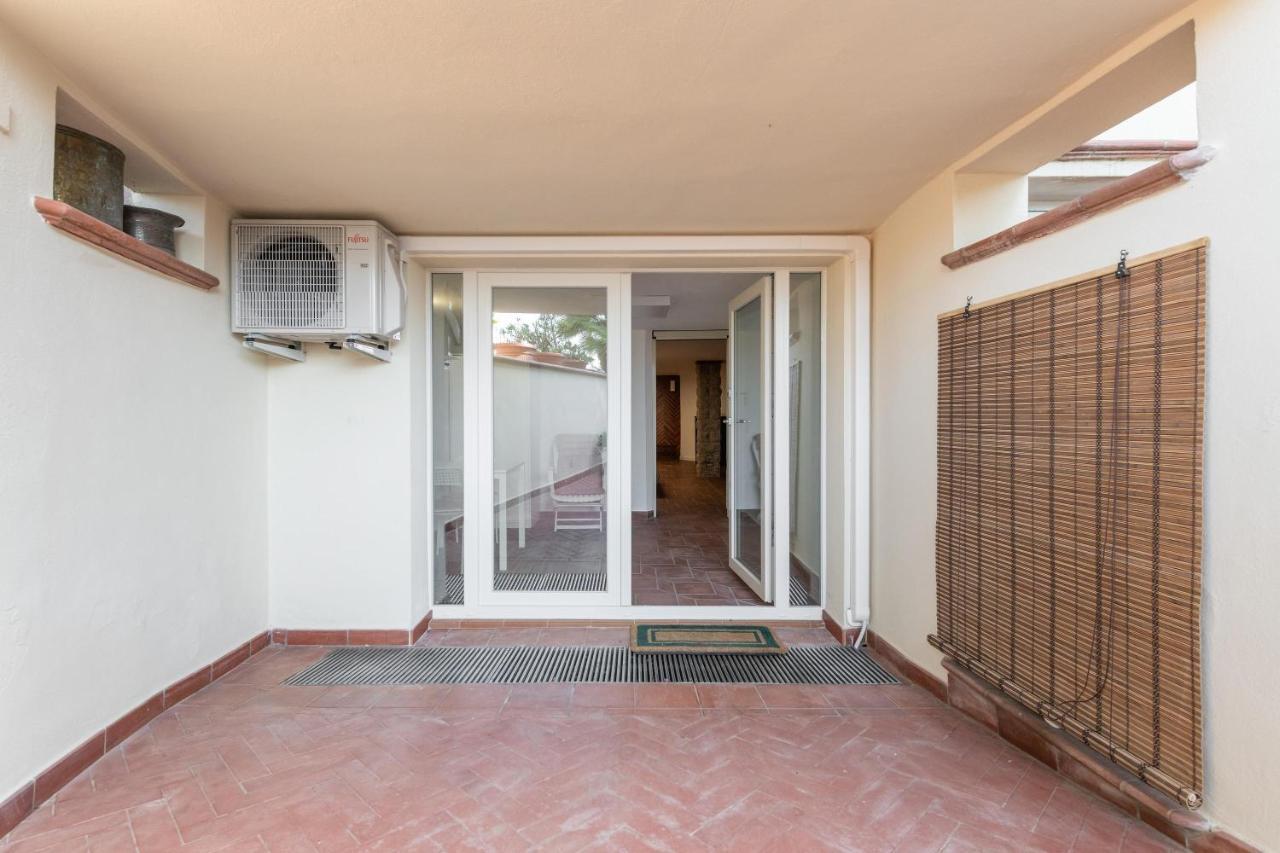 La Casa Davanti Al Mare Quartu SantʼElena Kültér fotó